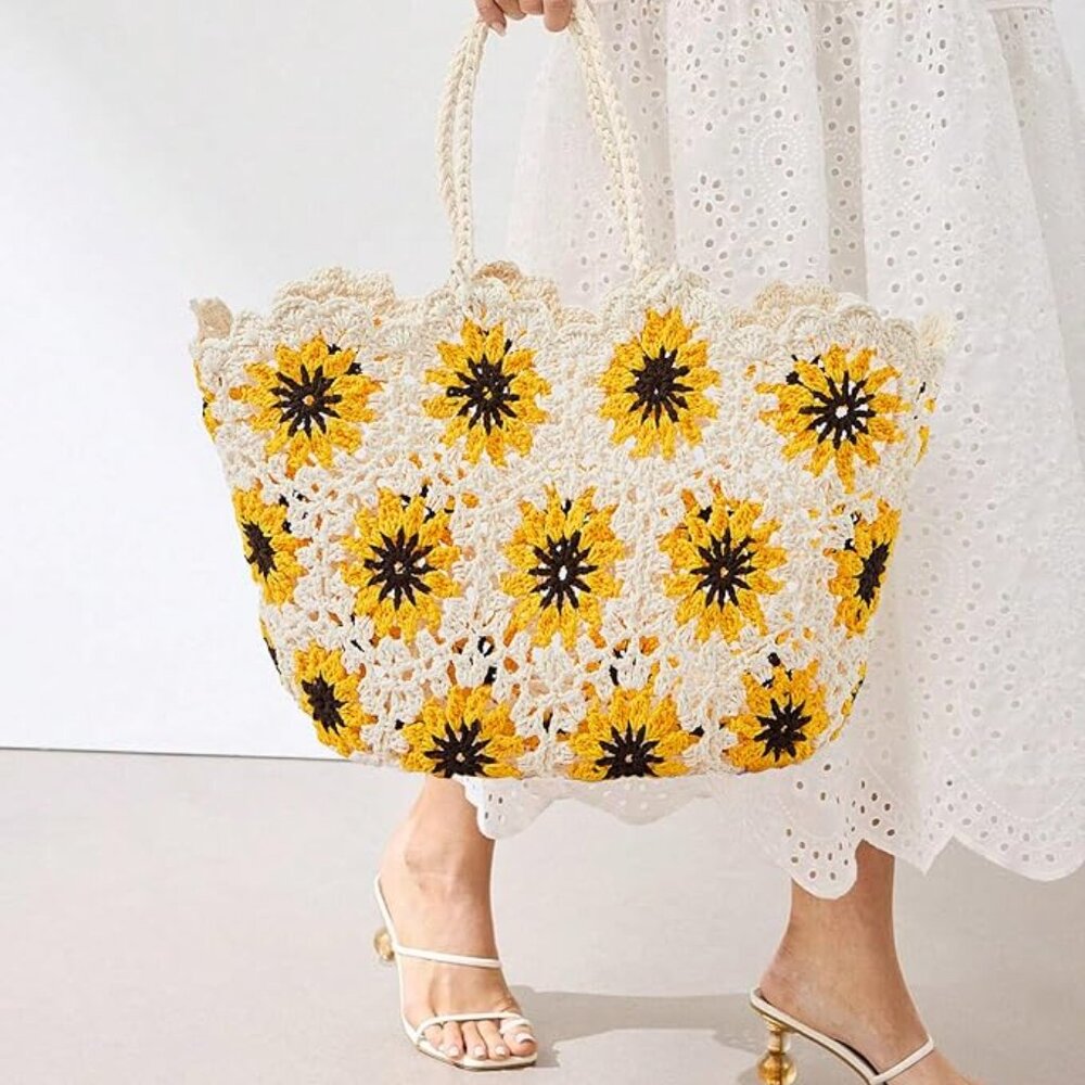Neiman Marcus White Floral Sunflower Knitted Beach Straw Tote Bag